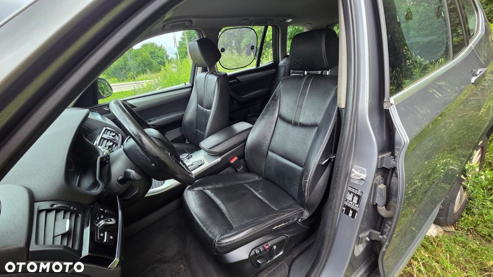 BMW X3 sDrive18d - 11