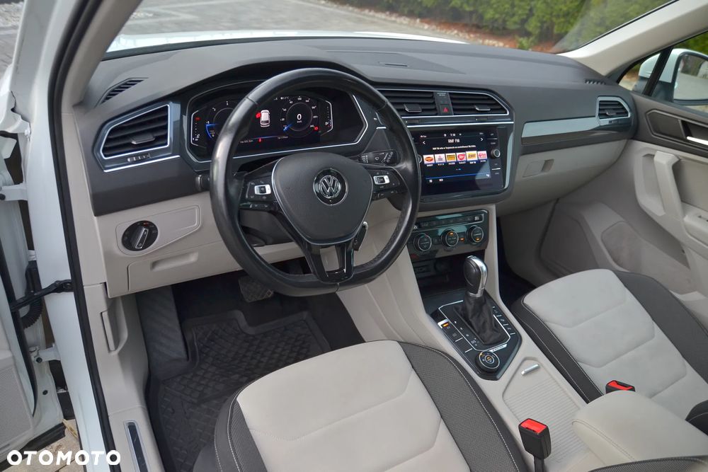 Volkswagen Tiguan 2.0 TDI SCR 4MOTION DSG Highline - 18