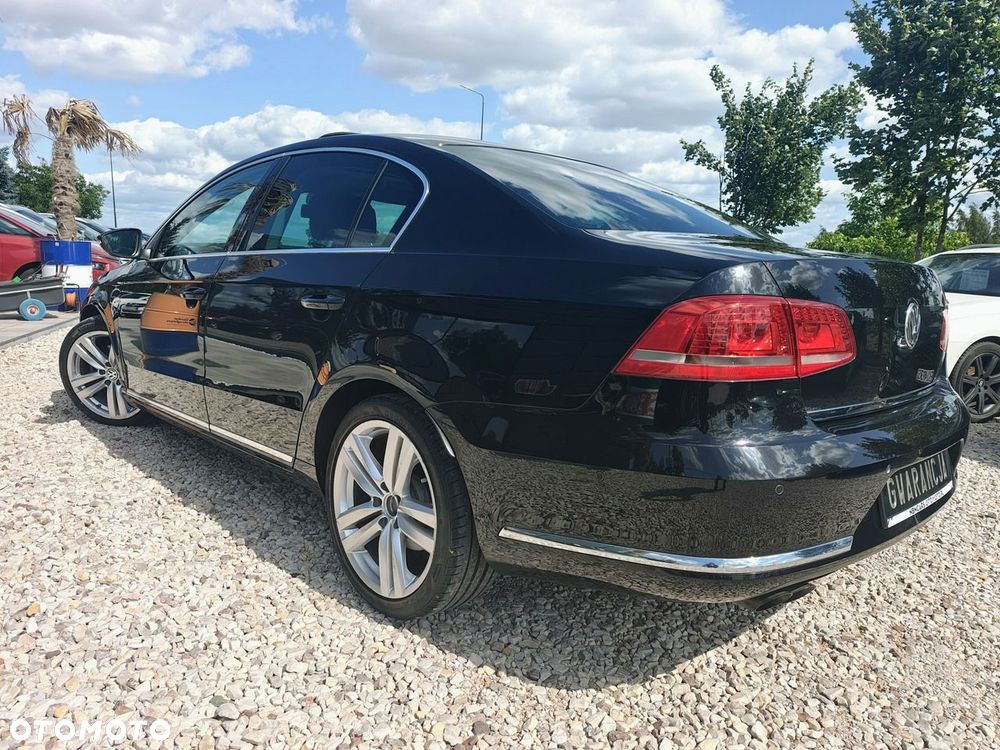 Volkswagen Passat 2.0 TDI DPF Highline DSG - 16