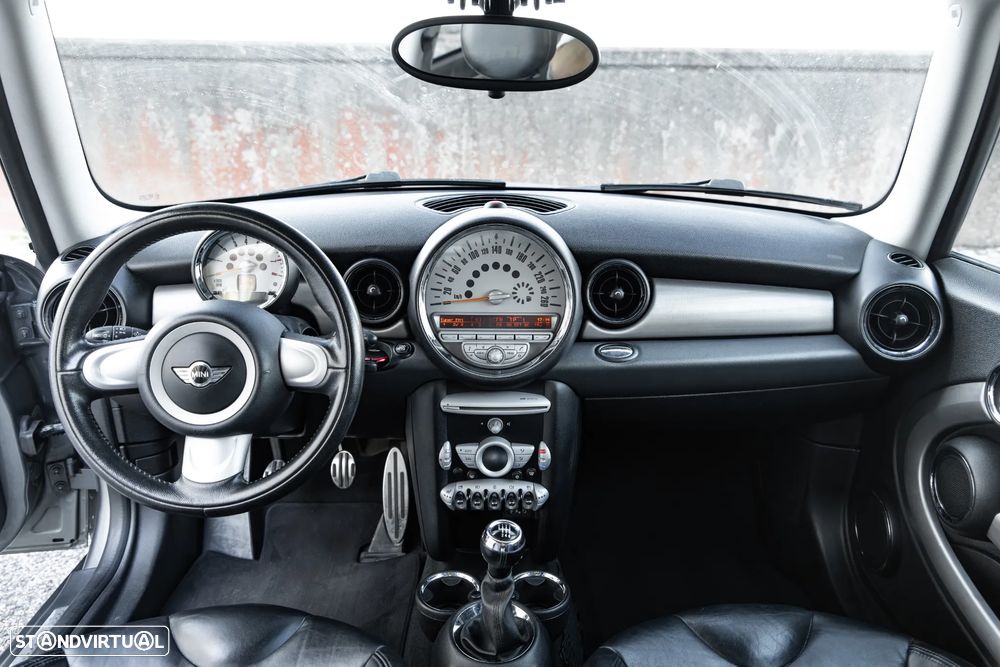 MINI 3 Portas Cooper S - 26