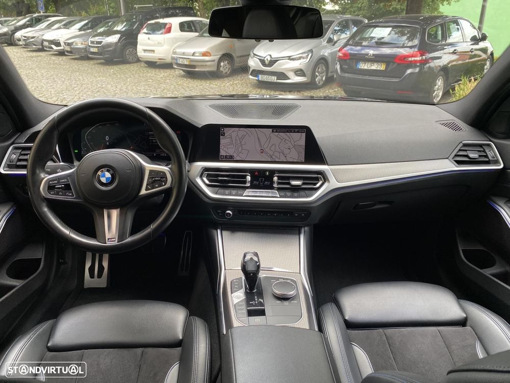 BMW 320 d Pack M Auto - 4