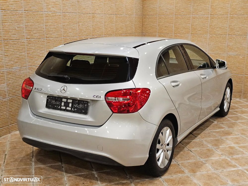 Mercedes-Benz A 180 - 7