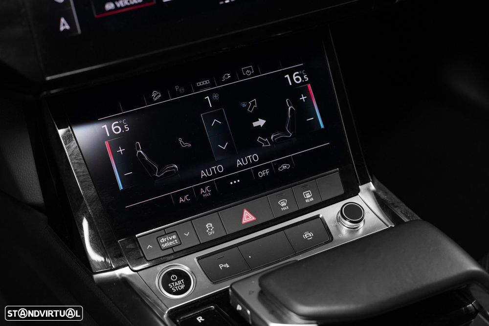 Audi e-tron 55 quattro Advanced - 30