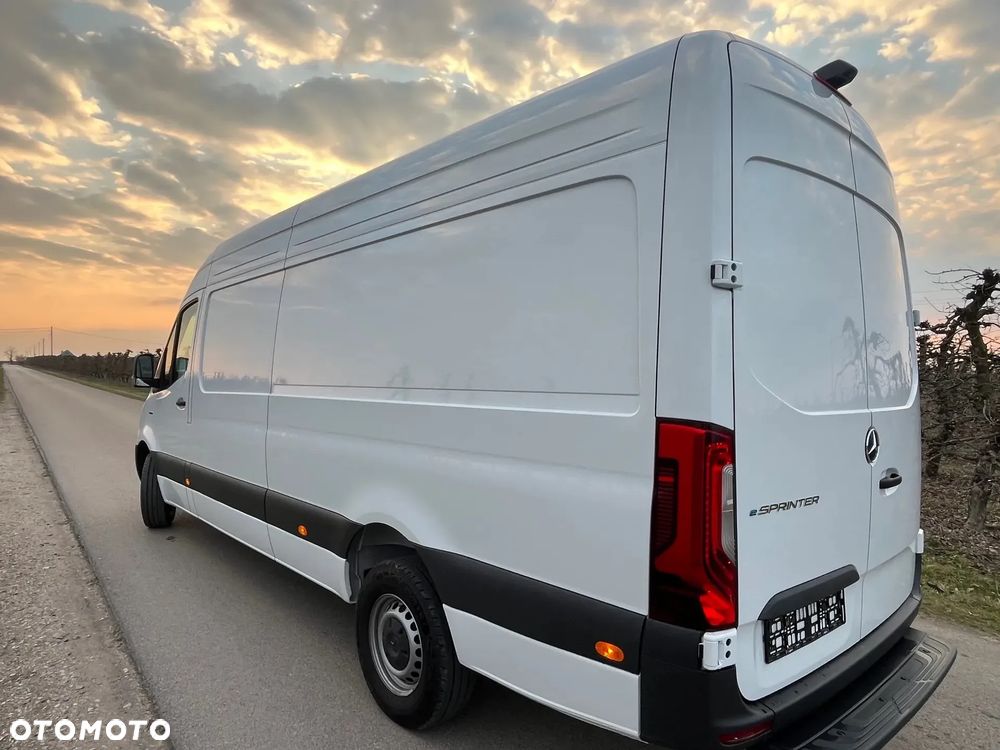 Mercedes-Benz 314 eSprinter Furgon 3.5t - 11