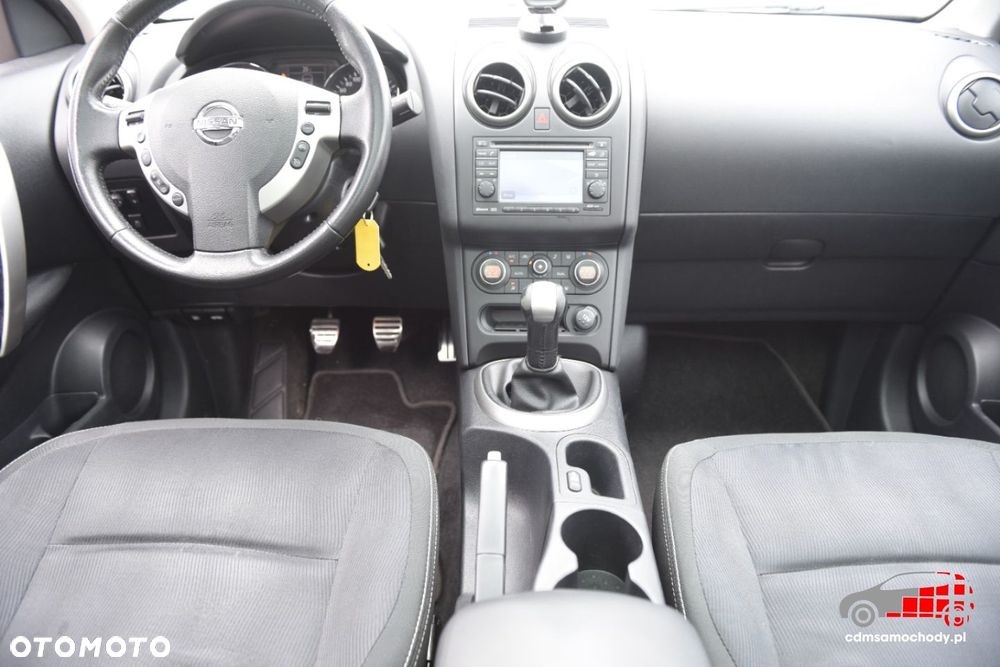Nissan Qashqai - 22