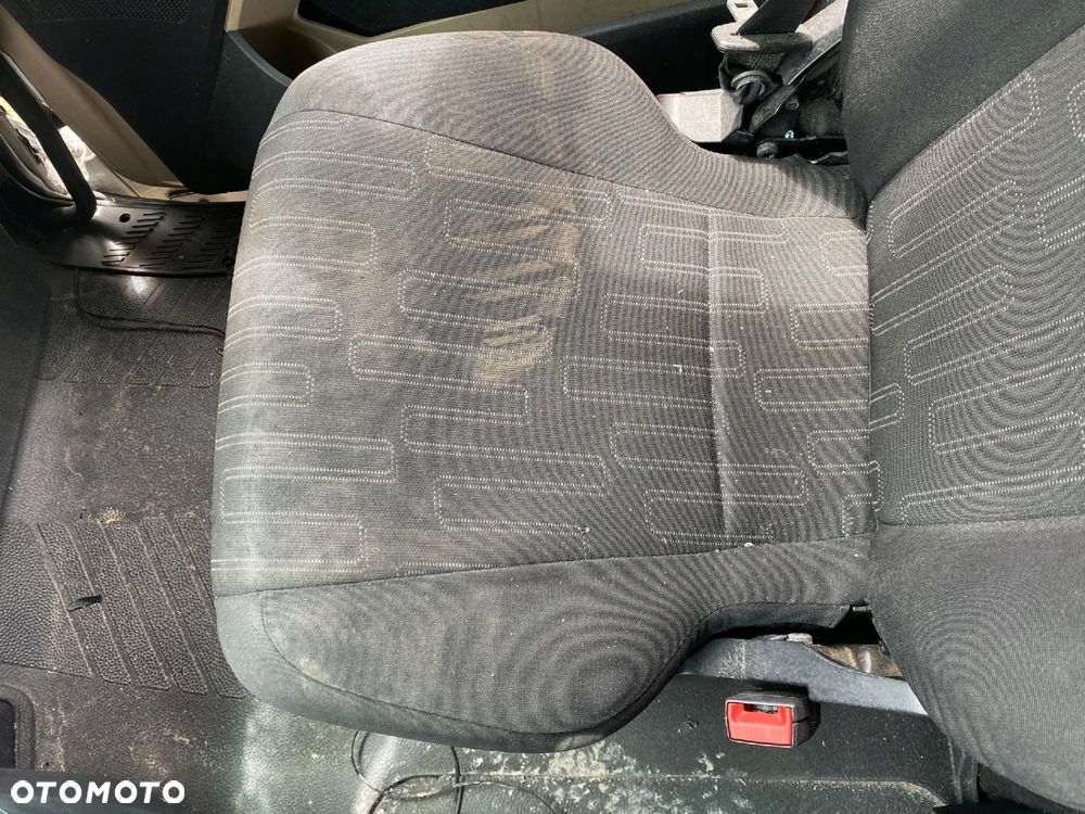 MERCEDES ACTROS MP4 - FOTEL PASAŻERA PRAWY - KOMPLETNY - 2