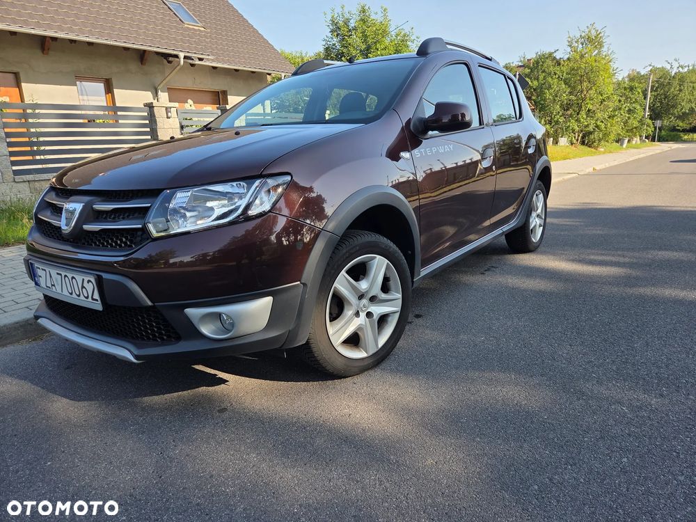 Dacia Sandero 0.9 TCe Laureate S&S EU6 - 6