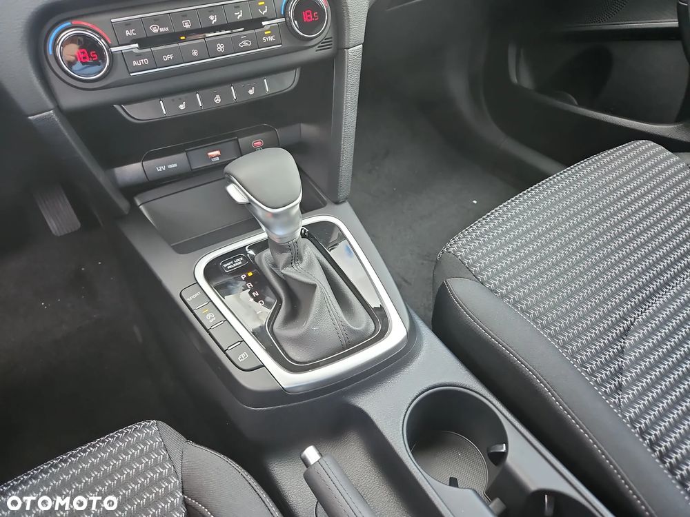 Kia XCeed 1.6 T-GDI M DCT - 15
