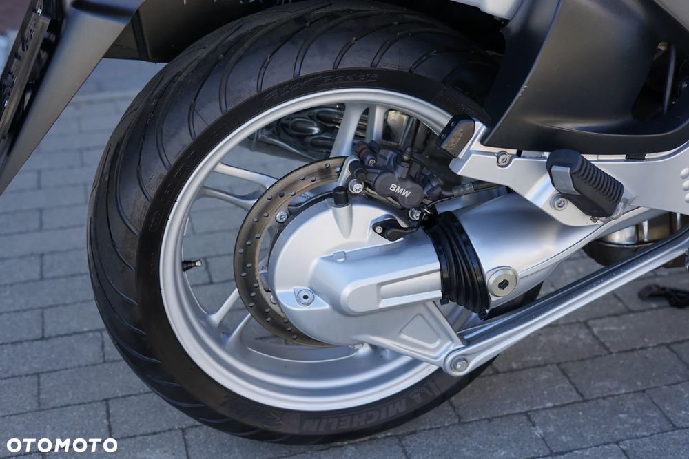 BMW R - 8