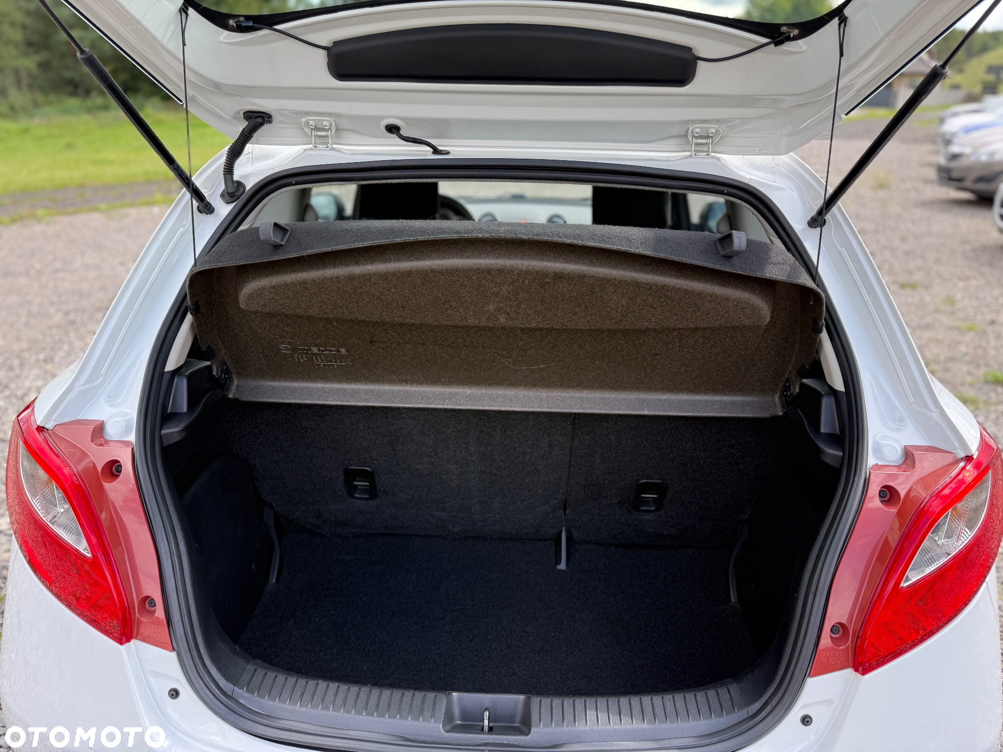 Mazda 2 1.3 Comfort - 10