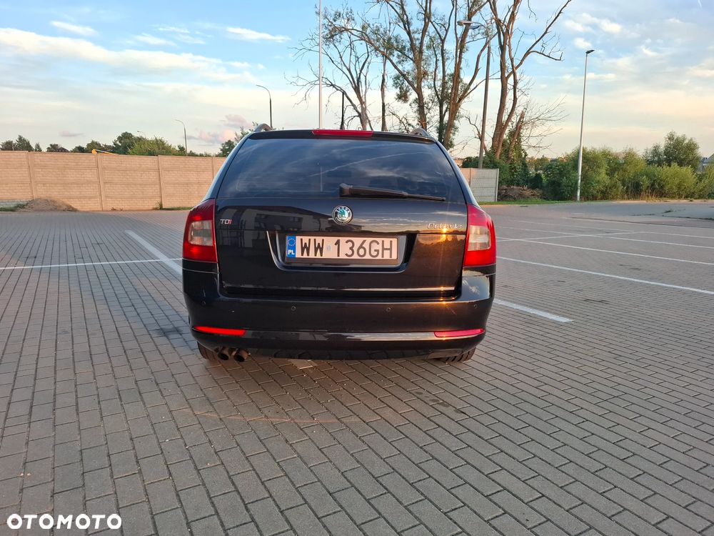 Skoda Octavia 2.0 TDI DPF Ambition DSG - 6