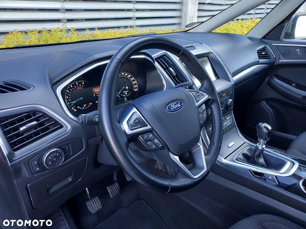 Ford S-Max 2.0 TDCi Titanium - 34