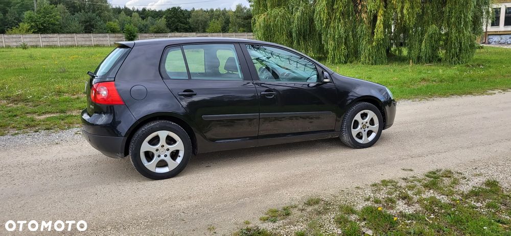 Volkswagen Golf - 3