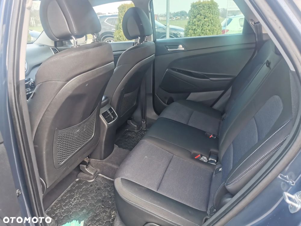 Hyundai Tucson 1.7 CRDI BlueDrive Premium 2WD DCT - 11