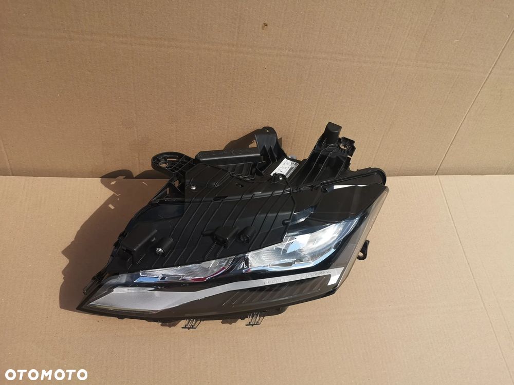 LAMPA REFLEKTOR LEWY PEUGEOT 308 T10  LEDOWY - 2