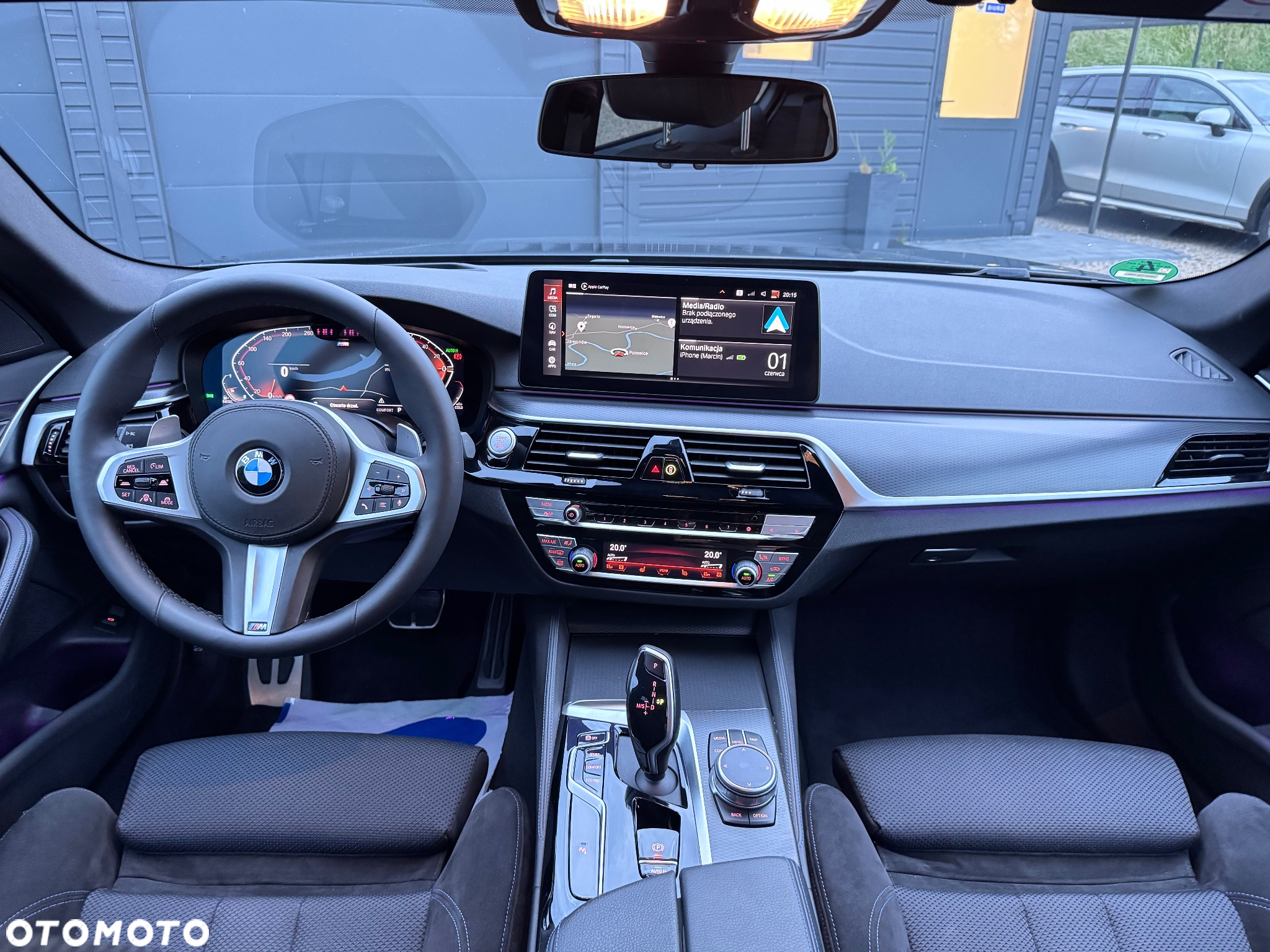 BMW Seria 5 520d xDrive Touring M Sport Edition - 17