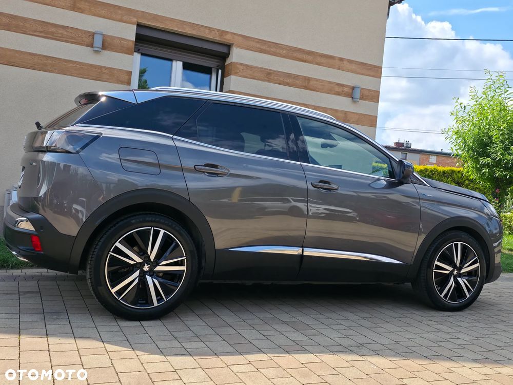 Peugeot 3008 1.6 PureTech Hybrid PHEV GT S&S EAT8 - 8