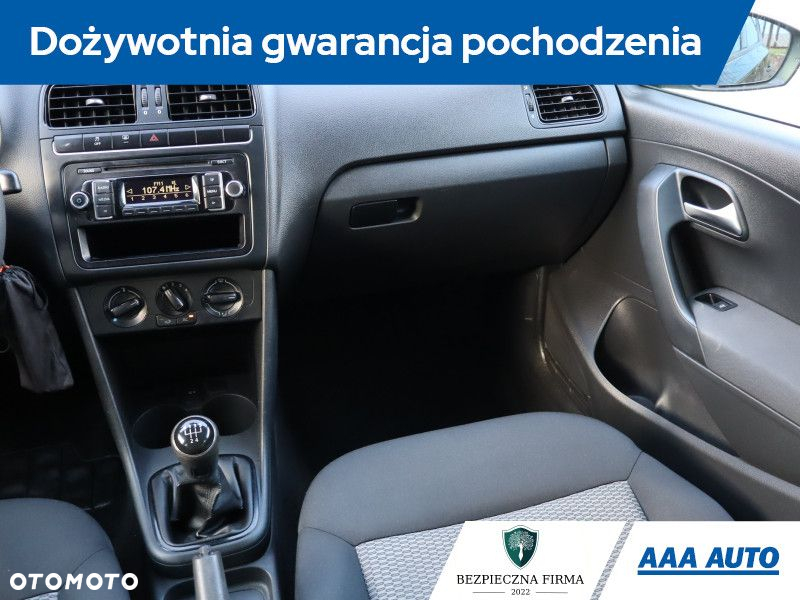 Volkswagen Polo - 9
