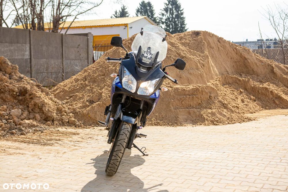 Suzuki V-STROM - 4