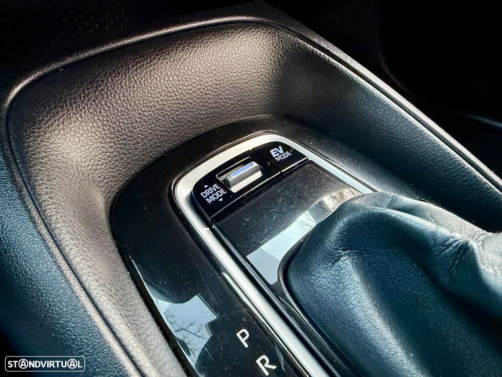 Toyota Corolla 1.8 Hybrid Comfort+P.Sport - 35