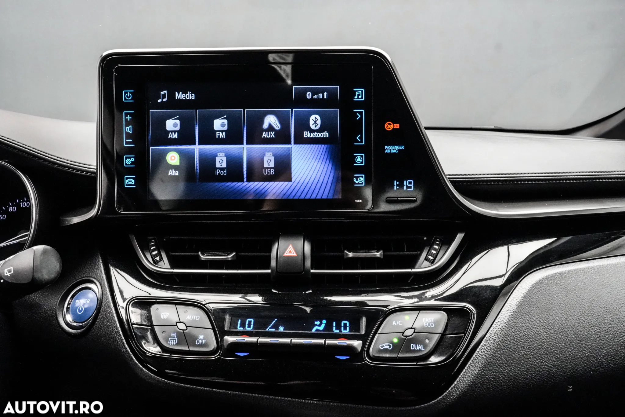 Toyota C-HR 1.8 HSD 4x2 CVT C-lassy - 19