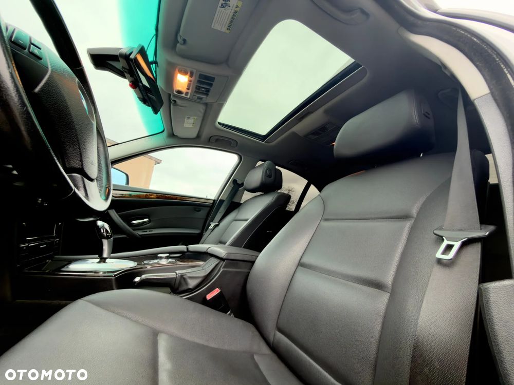 BMW Seria 5 - 24