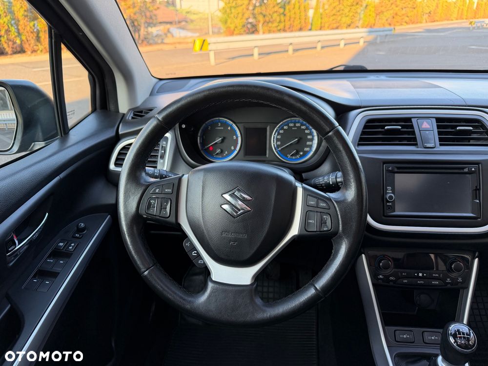 Suzuki SX4 S-Cross - 31