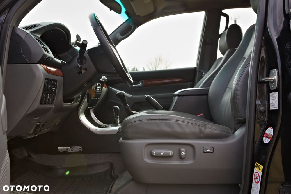 Toyota Land Cruiser 3.0 D Sol Navi - 37