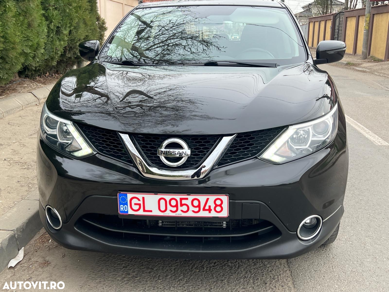 Nissan Qashqai 1.6 DCI Start/Stop X-TRONIC N-Connecta - 3