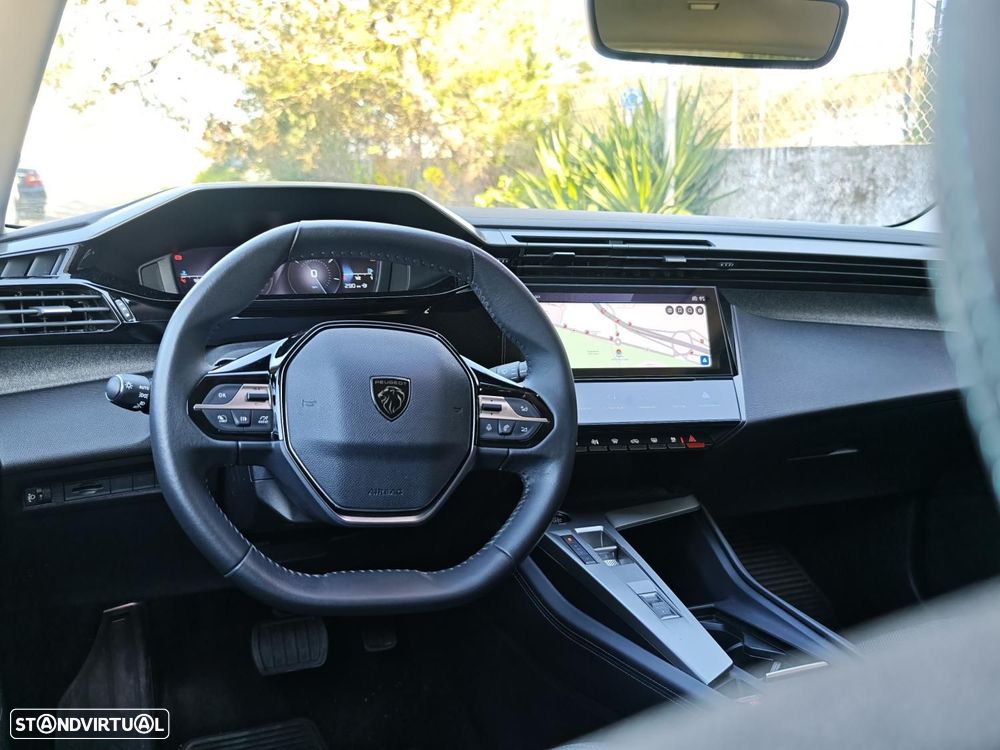 Peugeot 308 1.5 BlueHDi Allure EAT8 - 29