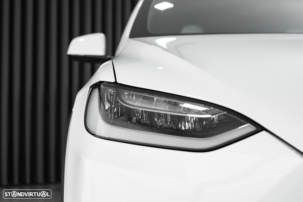 Tesla Model X Ludicrous Performance - 12