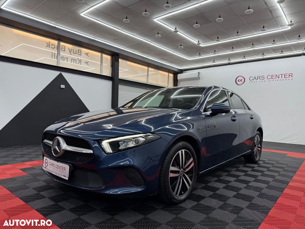 Mercedes-Benz A 250 e Sedan 8G-DCT Lim. Special Edition - 3