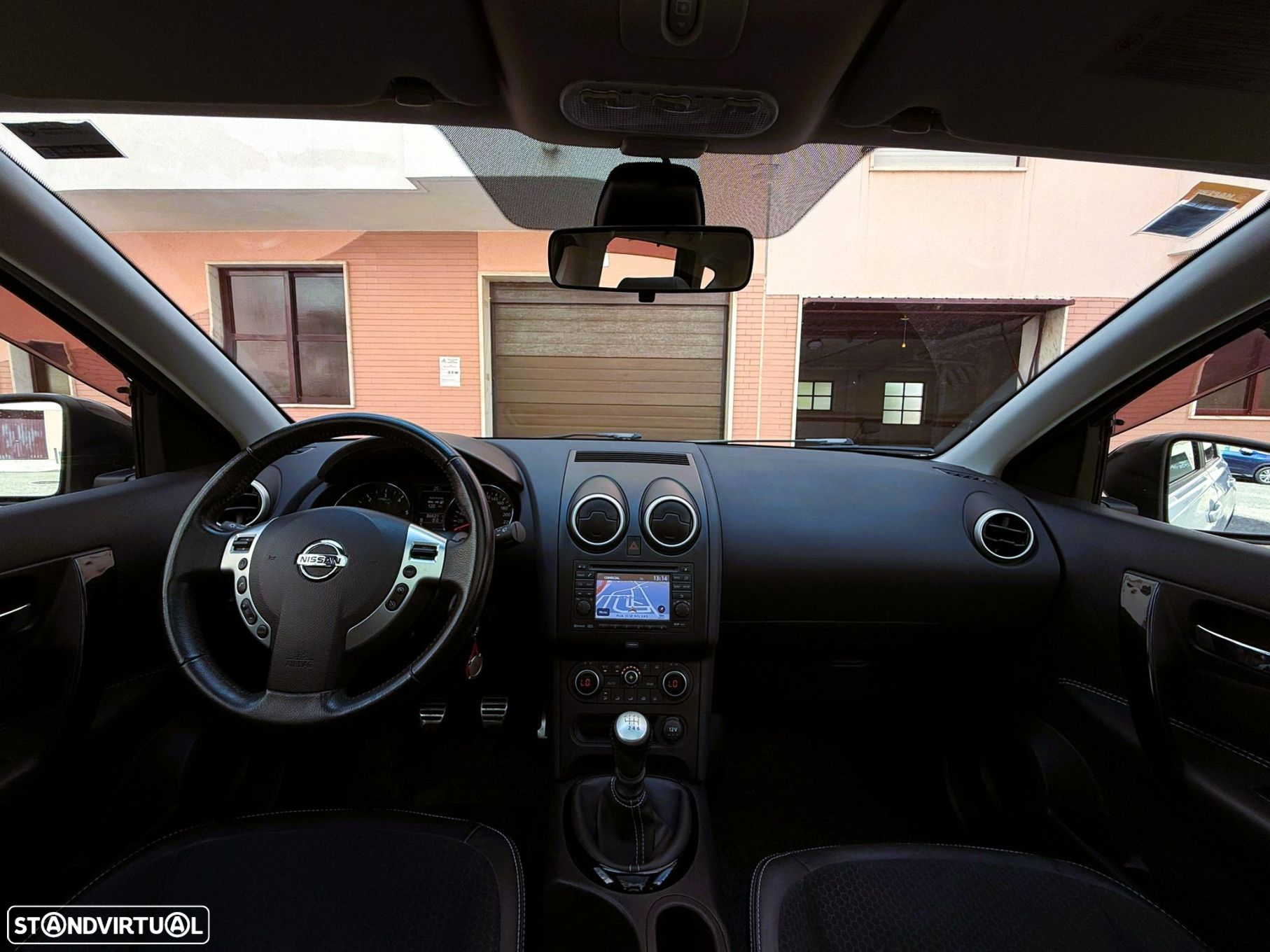 Nissan Qashqai 1.6 dCi N-Connecta 18 - 20