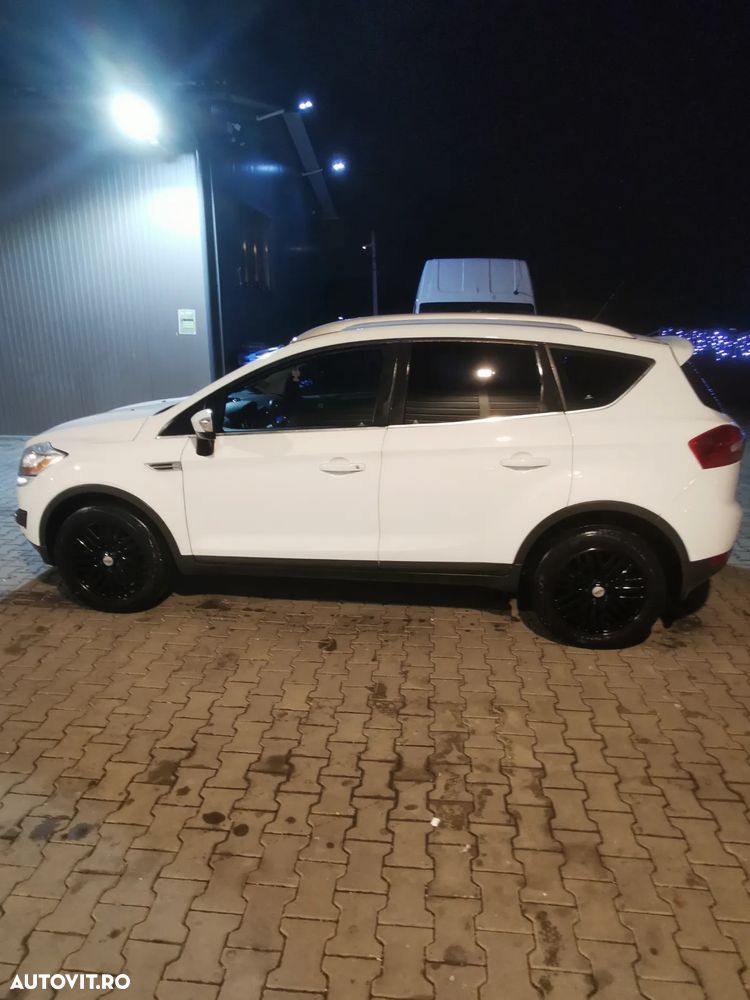 Ford Kuga 2.0 TDCi 4WD Powershift Individual - 5