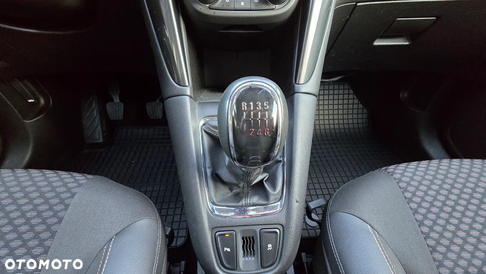 Opel Zafira - 37