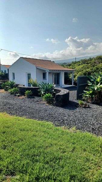 Moradia na Ilha do Pico - ARCOS - Grande imagem: 2/12