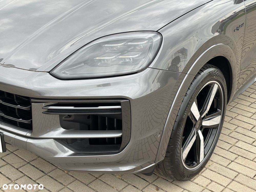 Porsche Cayenne - 7