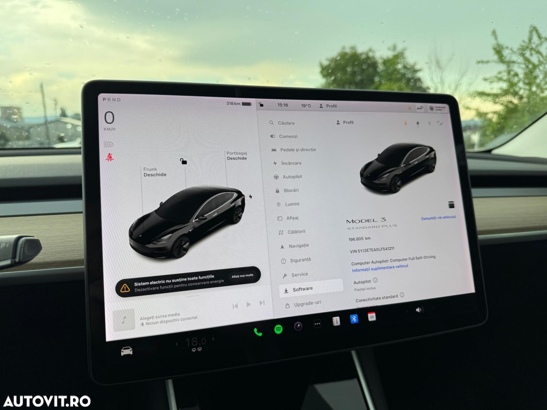 Tesla Model 3 - 21