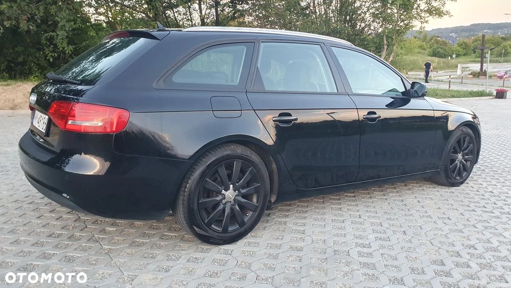 Audi A4 Avant - 15