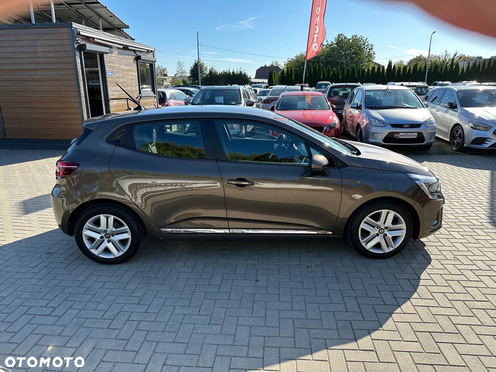 Renault Clio - 35