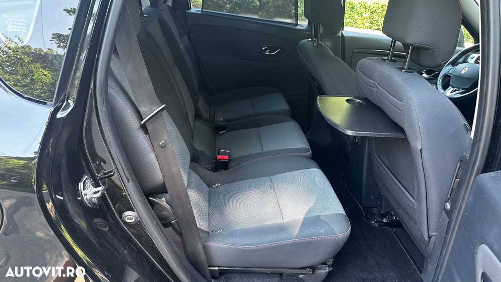 Renault Scenic - 12