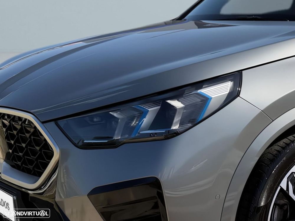 BMW X2 18 d sDrive Auto Pack M - 3