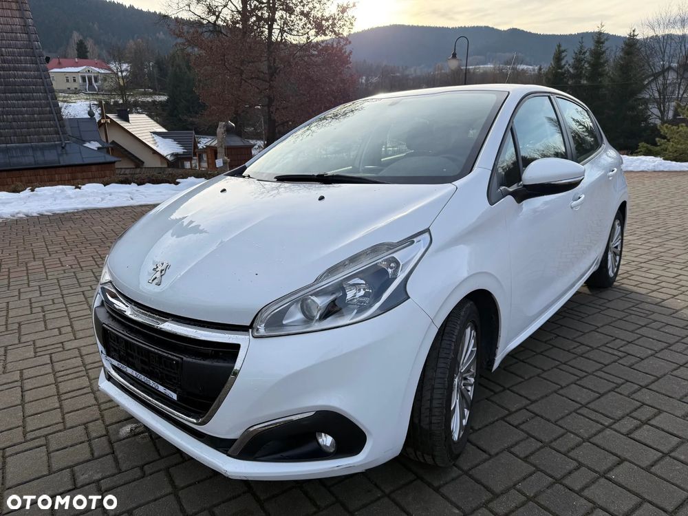 Peugeot 208 PureTech 82 Urban Move - 3