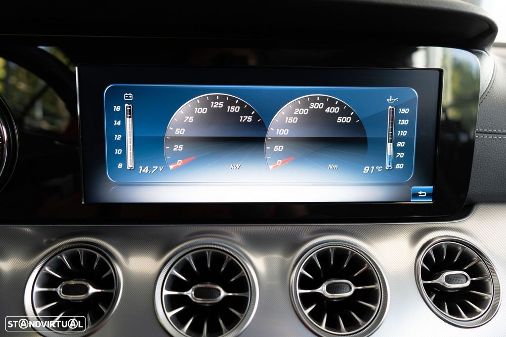 Mercedes-Benz E 220 d Cabrio 9G-Tronic AMG Line - 43