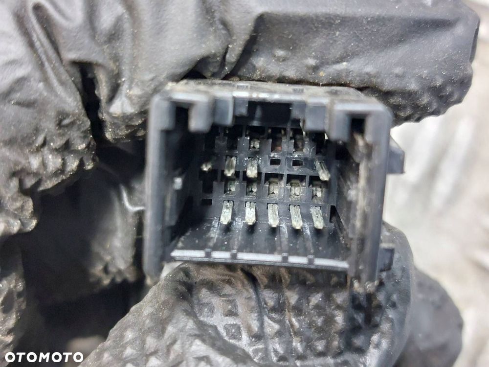 LUSTERKO LEWE ELEKTRYCZNE OPEL ANTARA I 92U 9 PIN EU - 6