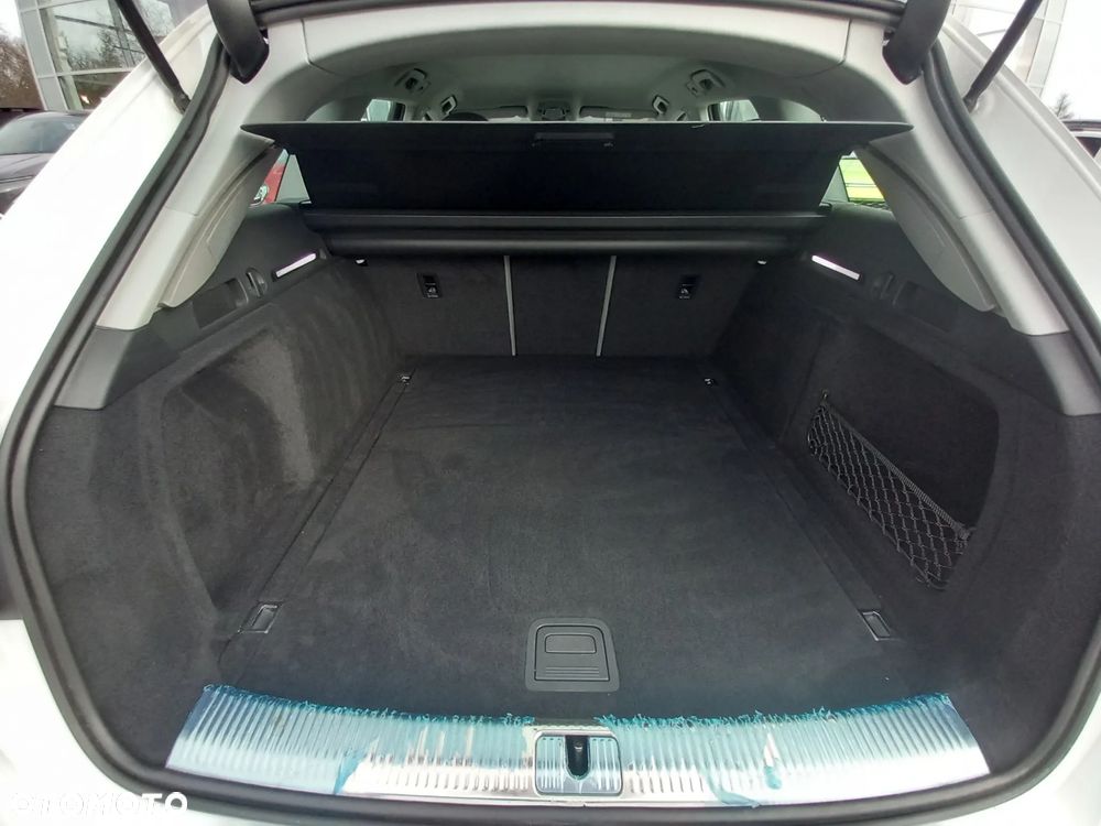Audi A4 Avant 35 TFSI S tronic - 29