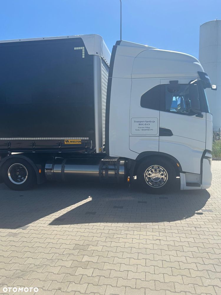 Iveco S-WAY - 13