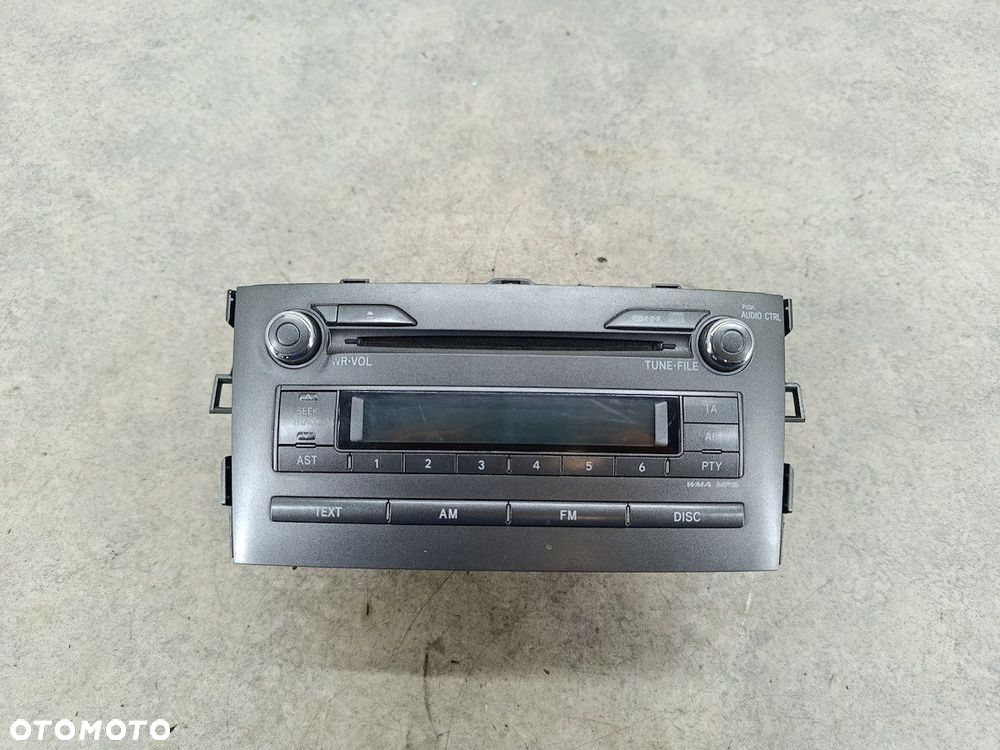 RADIO FABRYCZNE TOYOTA AURIS I 86120-02520 - 1