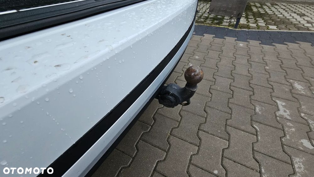 Skoda Superb 2.0 TDI SCR 4x4 Scout DSG - 9