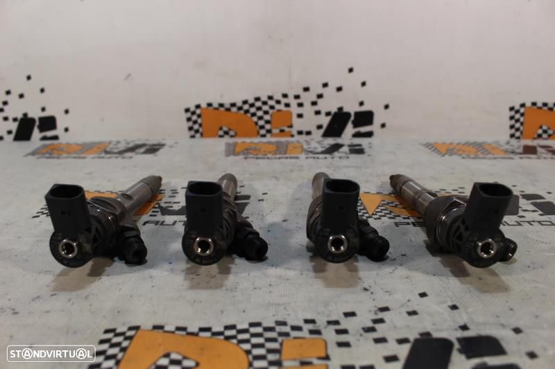 Injetor Bmw 1 (F20)  8511630 / 0445110598 / 8 511 630 - 6
